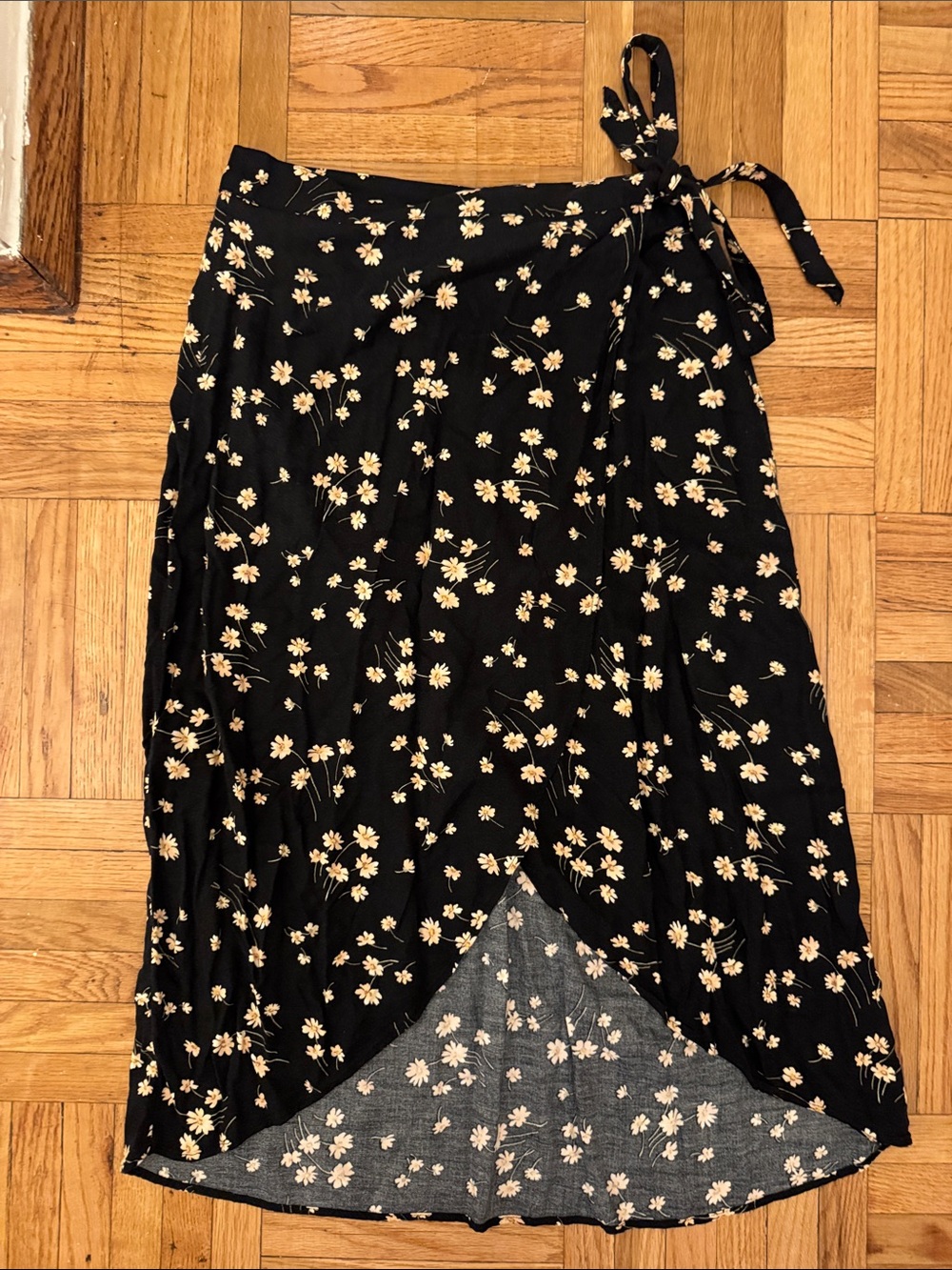 American Eagle Outfitters Black Daisy Wrap Skirt
